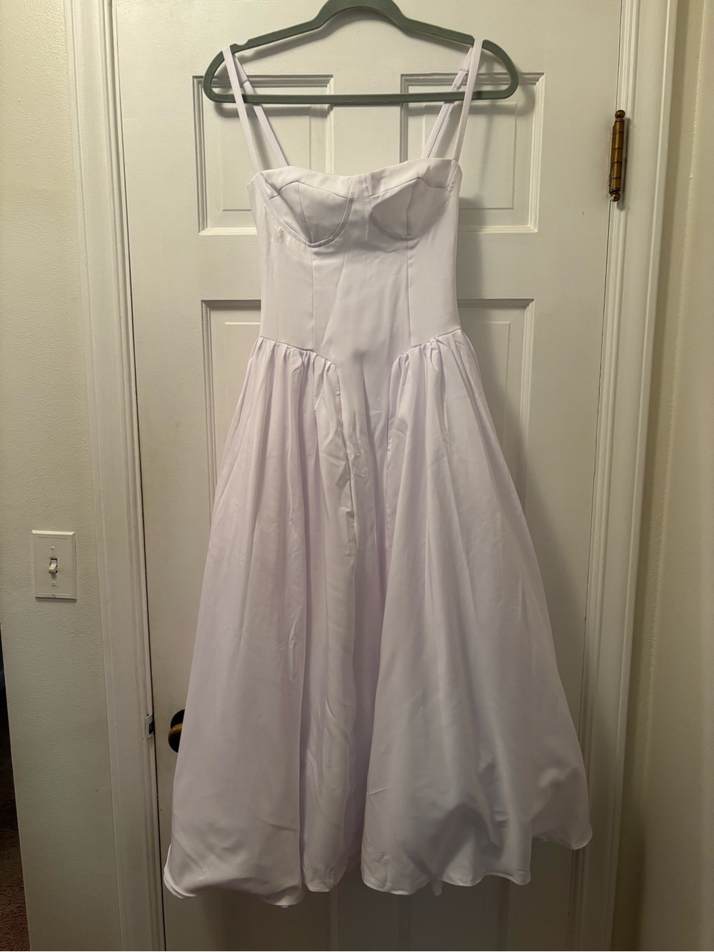 White House Black Market White Strapless Bustier Midi Dress
Size 00
Price drop